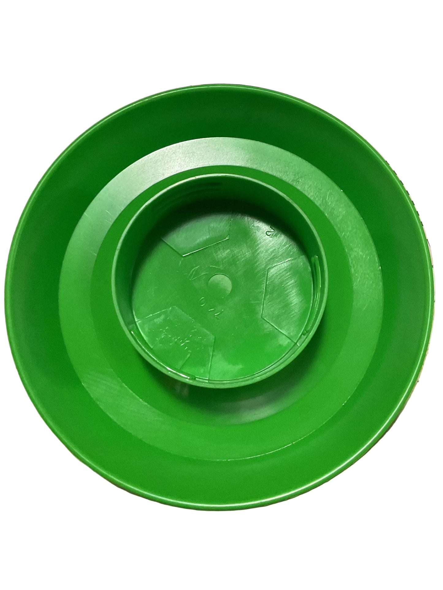 Plastic Poultry Water Base 1qt